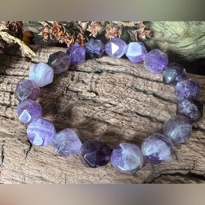 🔥HP🔥 Amethyst Star Natural Stone Bracelet Unisex Stretchy Beaded 10mm 18 cm